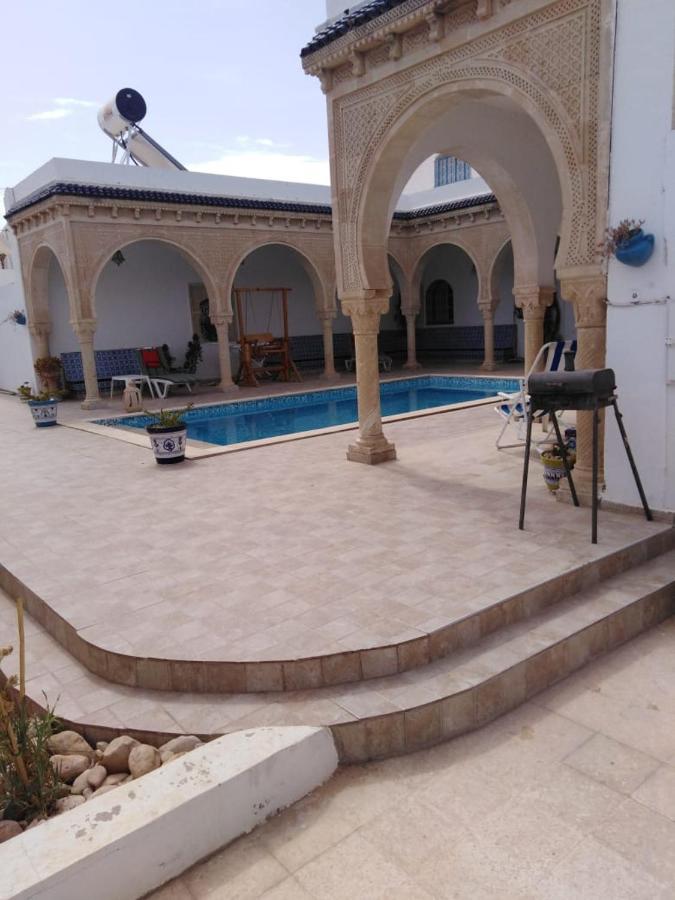 Maison Typiques Houmt Souk  Exterior photo