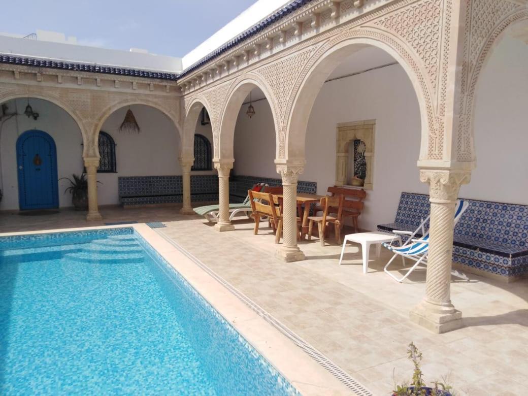 Maison Typiques Houmt Souk  Exterior photo
